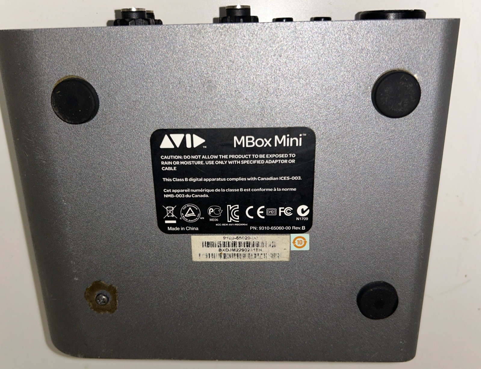 AVID Mbox Mini USB Audio Interface - Not Tested (Missing Volume Knob)