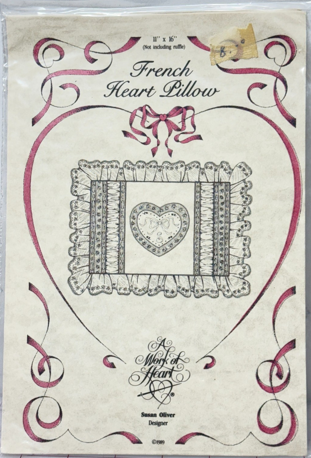 A Work of Heart Susan Oliver French Heart Pillow Pattern ©1989 11" x 16"