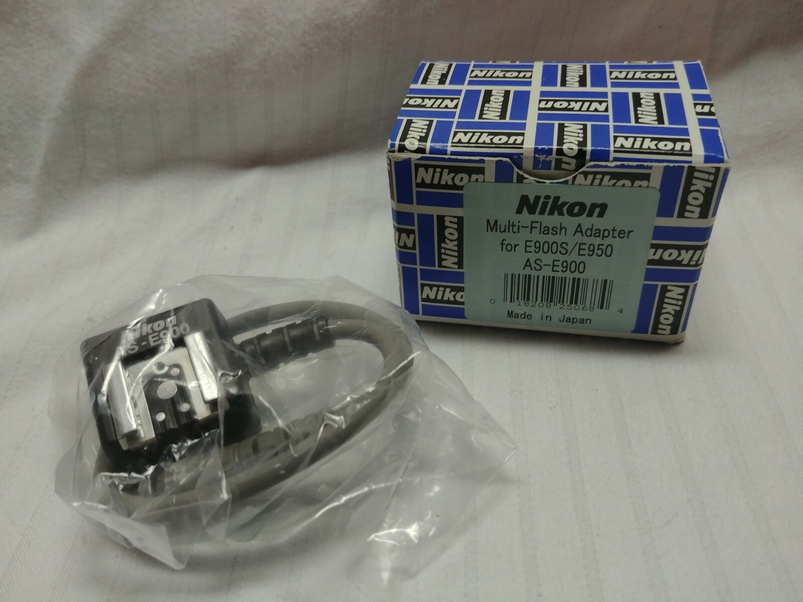 Nikon AS-E900 Multi Flash Adapter (for E900S/E950)