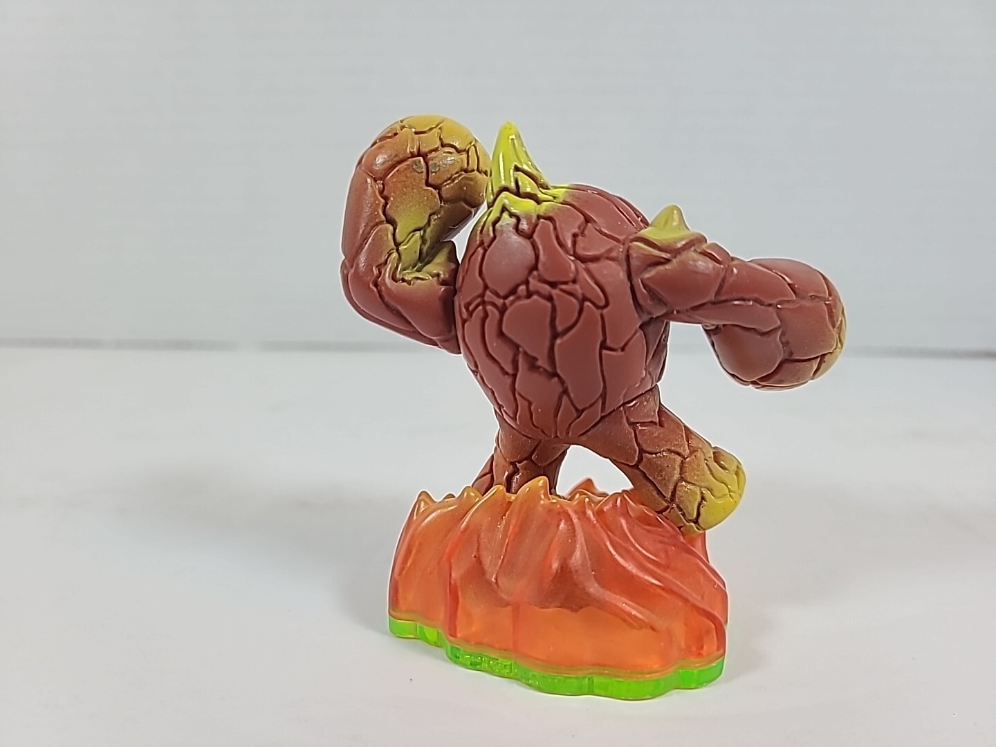 Activision Skylanders Spyros Adventure Eruptor