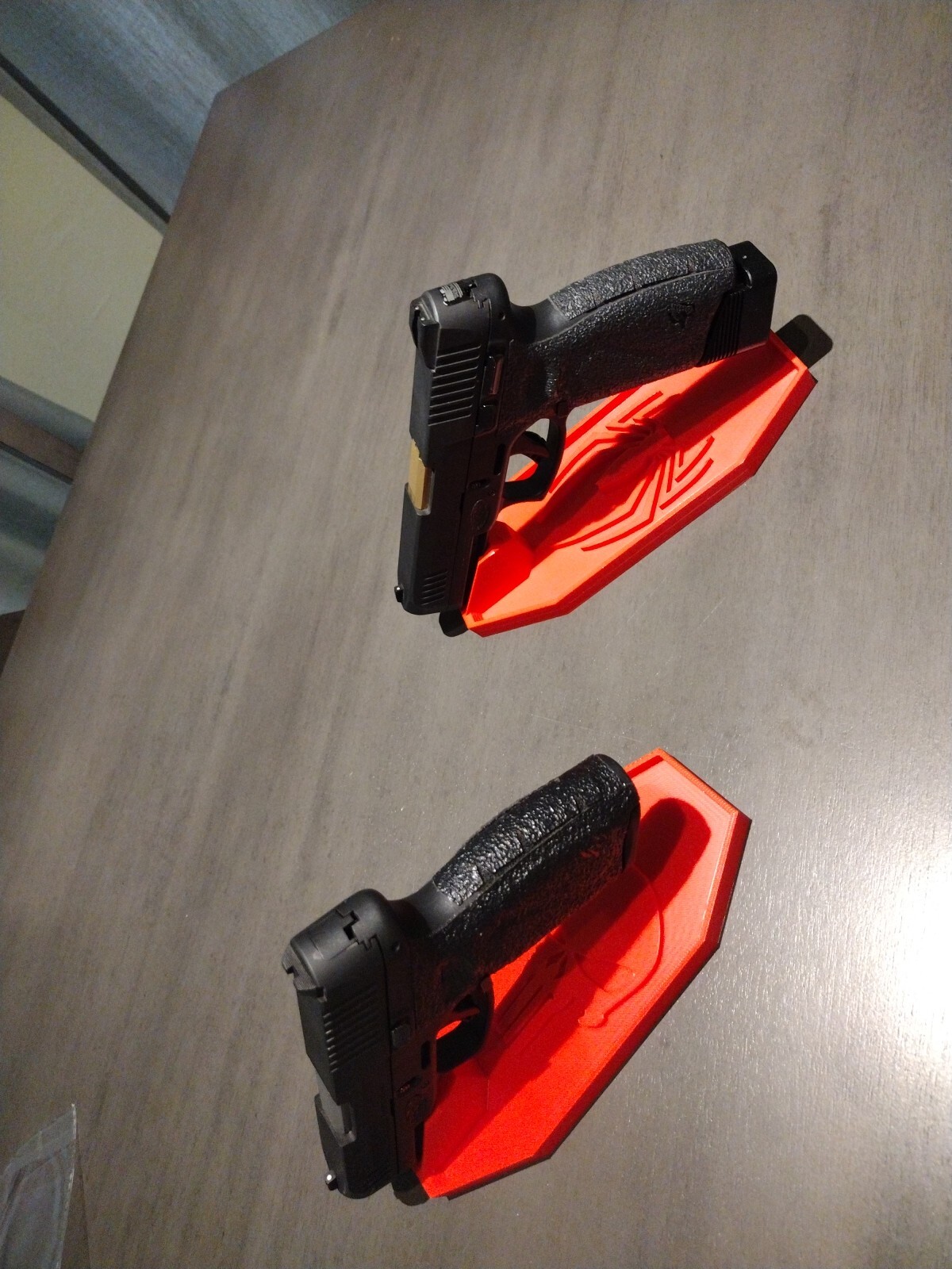 3D Printing Custom Airsoft Gun Stand Gun