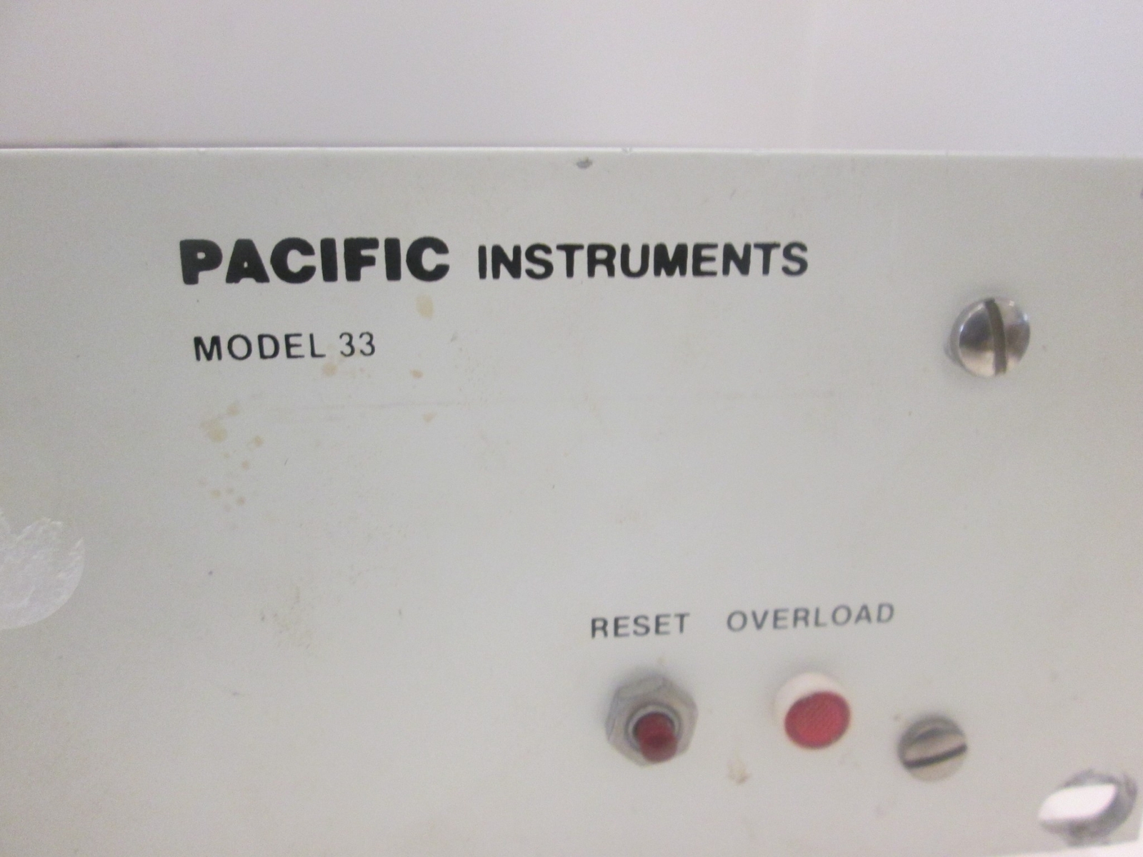 Pacific Instruments, Model 33, Power Supply/ Temperature Controller, Used