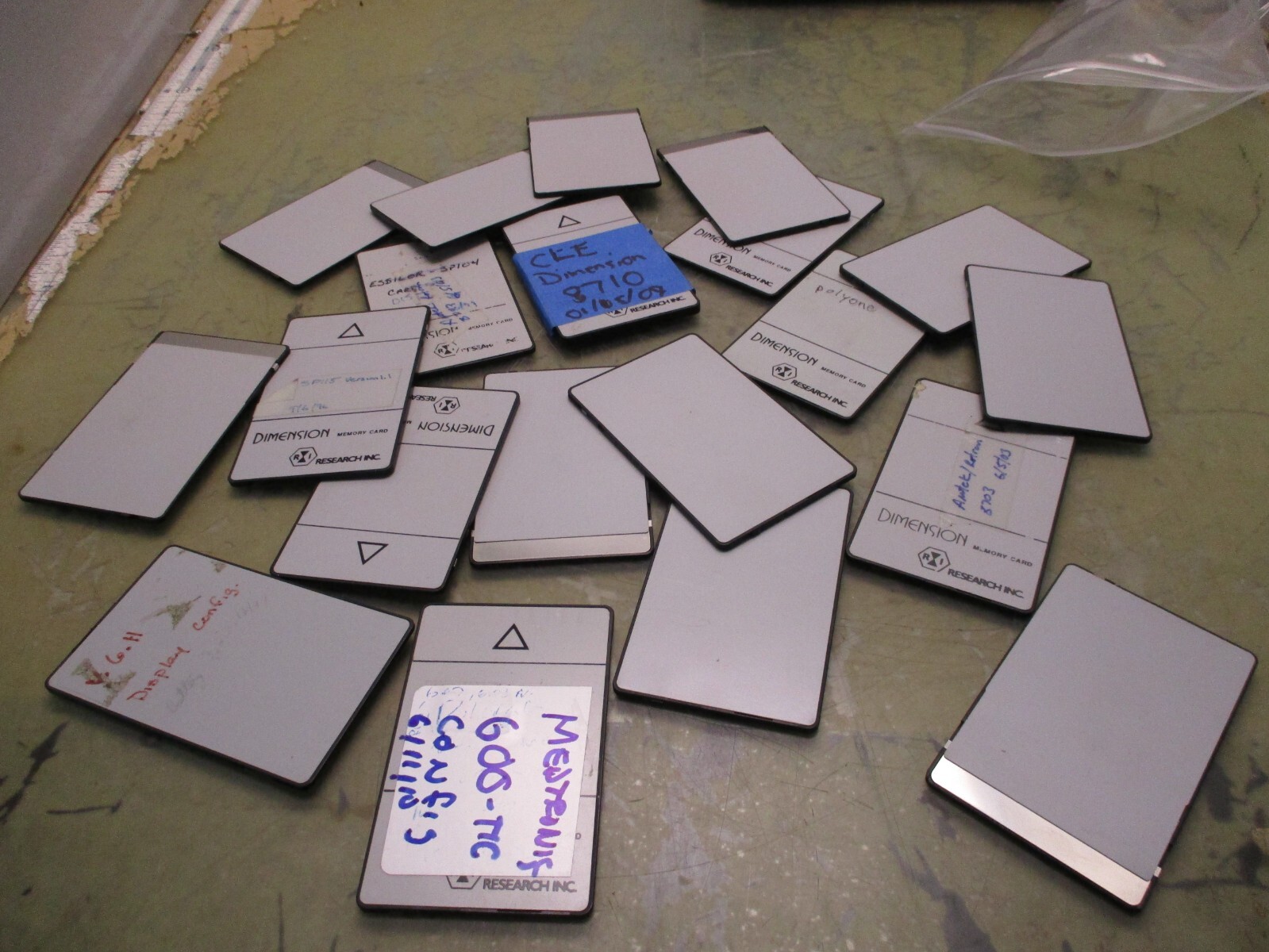 Lot of 21 Dimension Research Inc Memory Monitor Cards 0SE2-0 16KB(?) [2*E-32]