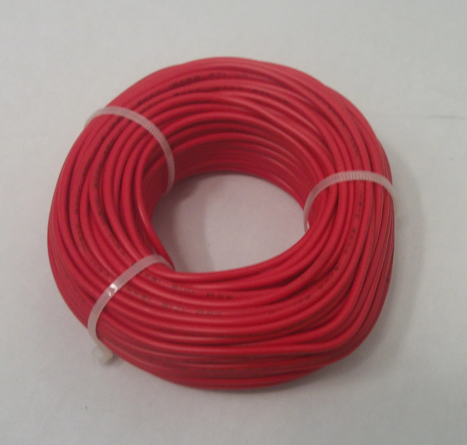 18 AWG tinned copper stranded hook up wire, 100 feet RED UL1015