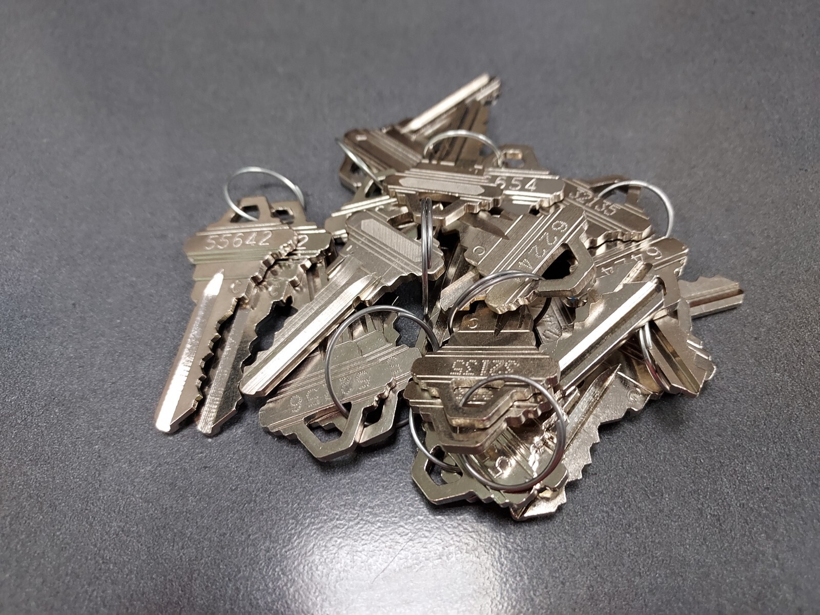 Lot of 10- pairs of  Precut keys  (C-Keyway 5 Pin)