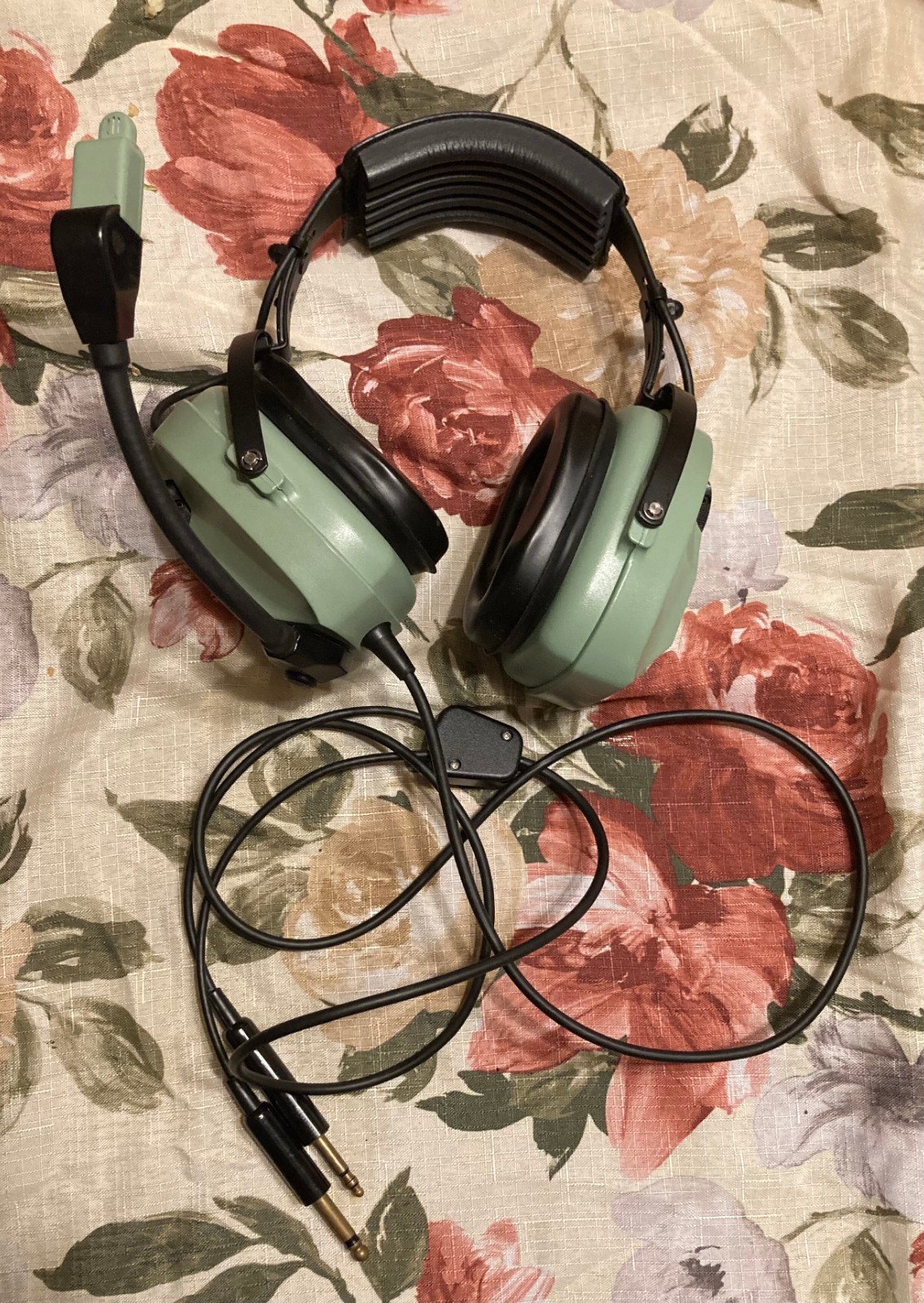 Dave Clark H10-80 Aviation Headset w/ M-4 Microphone Untested