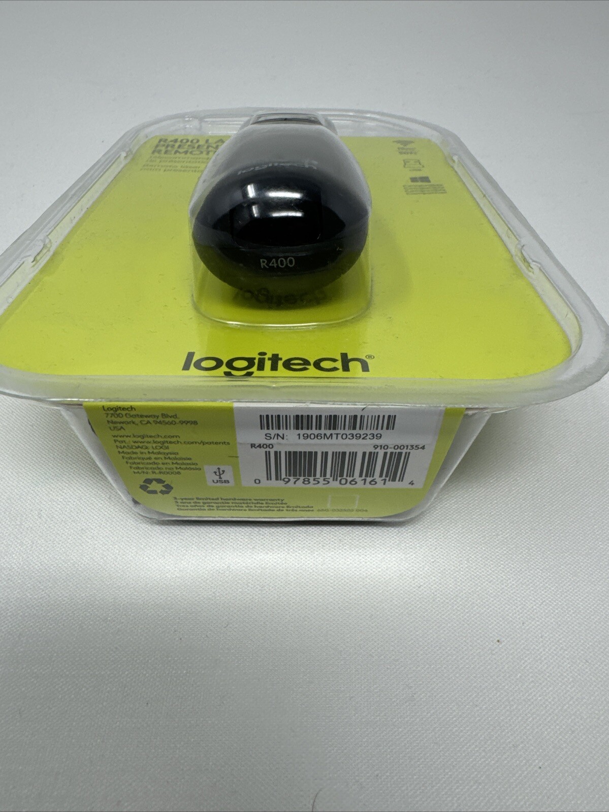 Logitech R400 Presenter Remote Control & Laser Pointer Black 910-001354