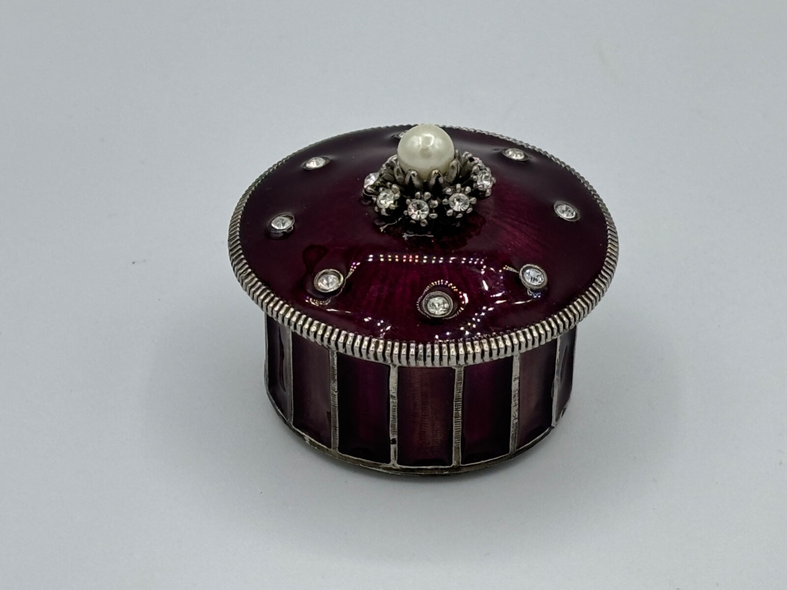 YOSCA Enamelware Pearl-top & Rhinestone Trinket box - purple