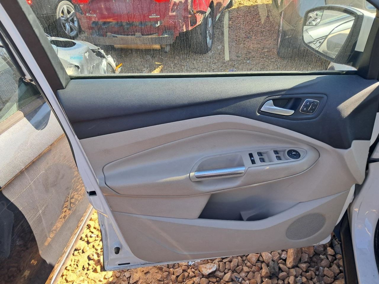 ESCAPE 2014 Glove Box 4842323