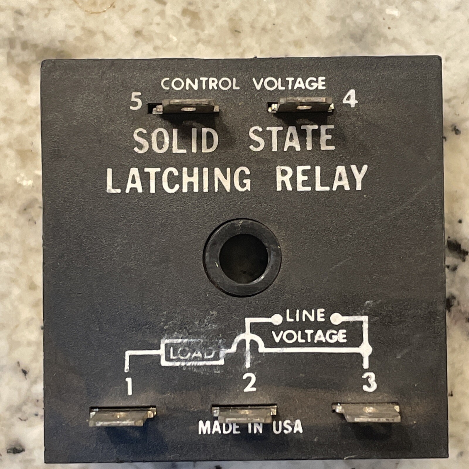 SSAC NIF1B1A4 SOLID STATE LATCHING RELAY