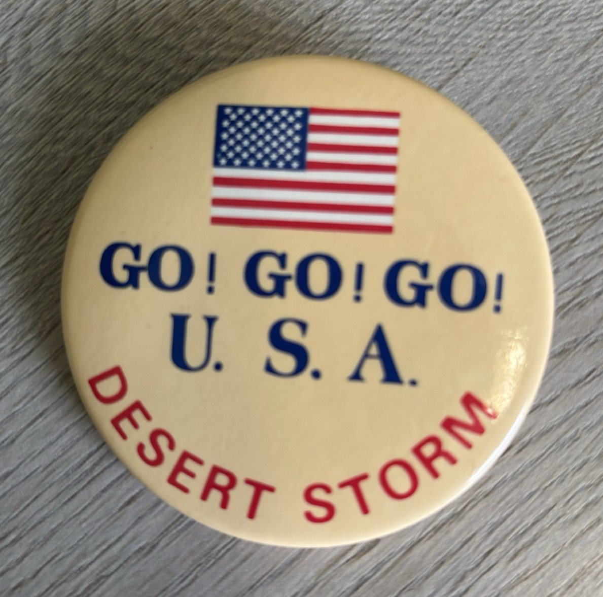 Vintage Go! Go?! Go! U.S.A. Desert Storm 2" Round Pin NEW