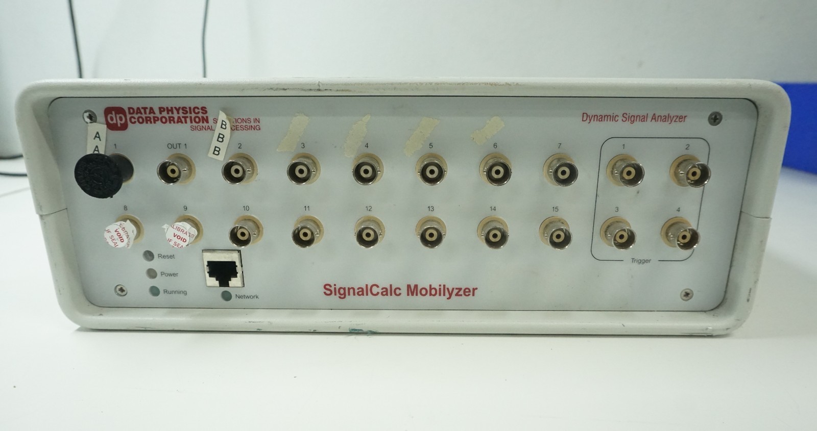Data Physics U2 SignalCalc Mobilyzer Dynamic Signal Analyzer Benchtop Test Unit