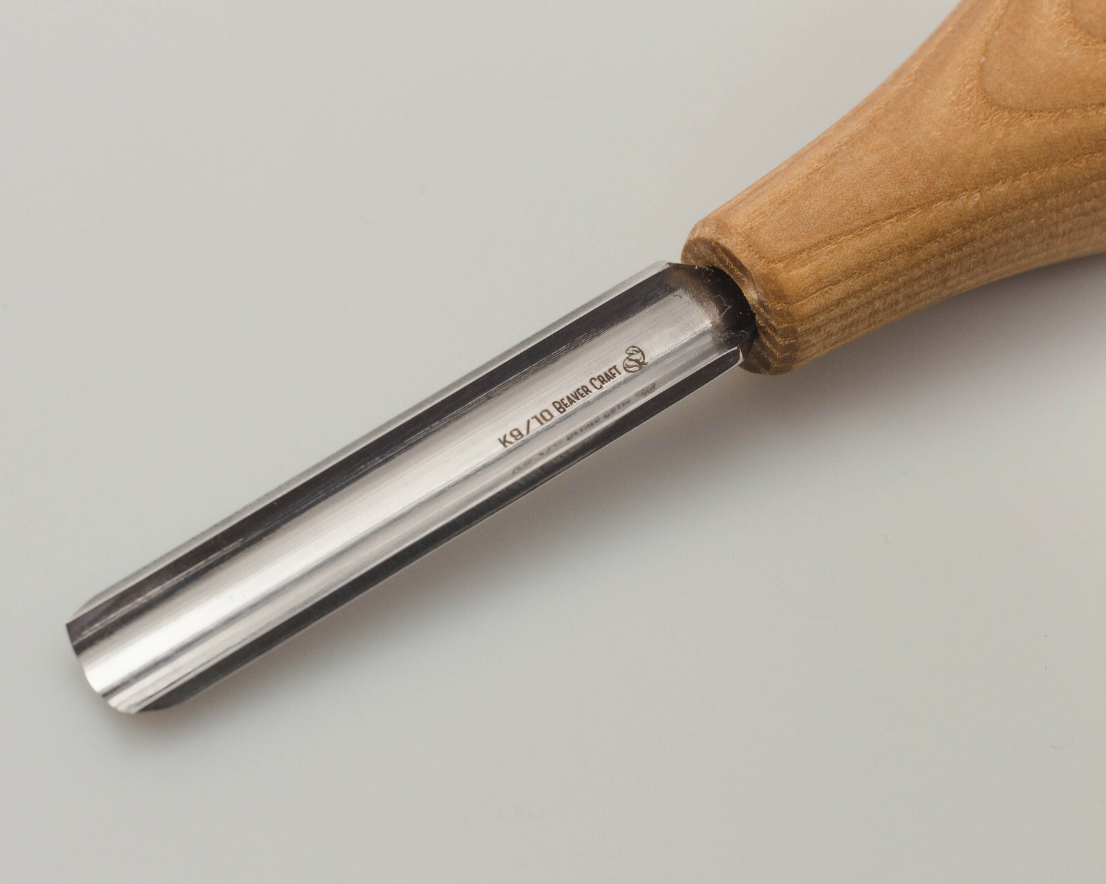 Wood Carving Tools Palm Chisel NEW Straight Rounded Chisel Sweep #9 BeaverCraft