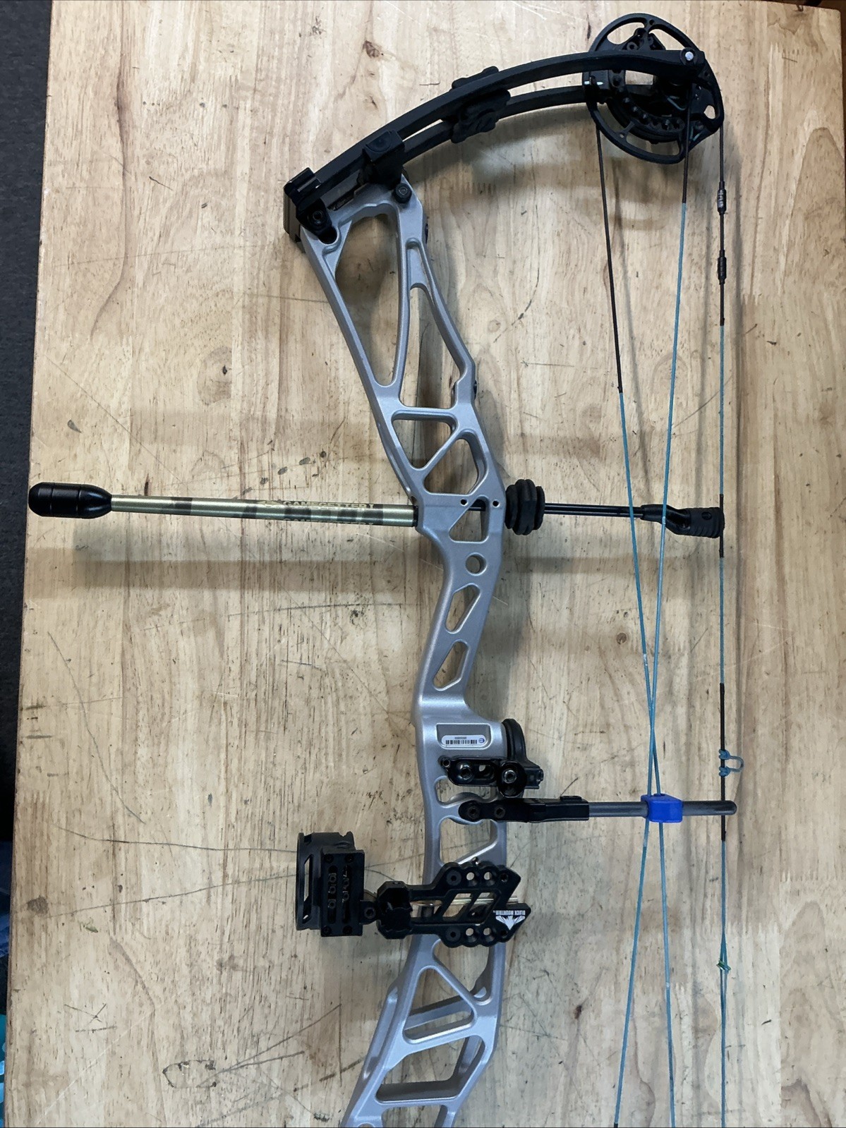 Elite Rezult 38 Compound Bow