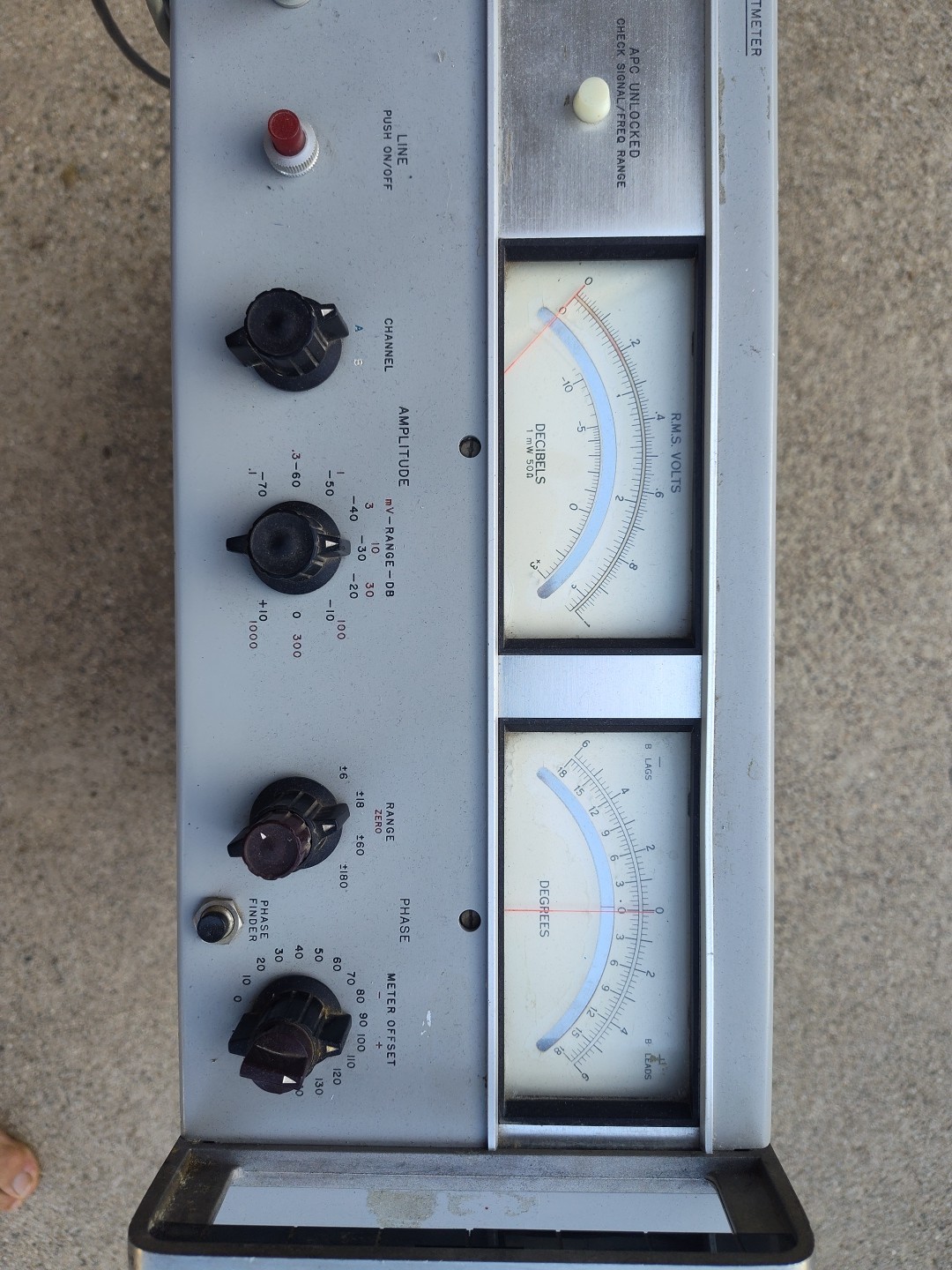 Hewlett-Packard 8405A Vector Voltmeter