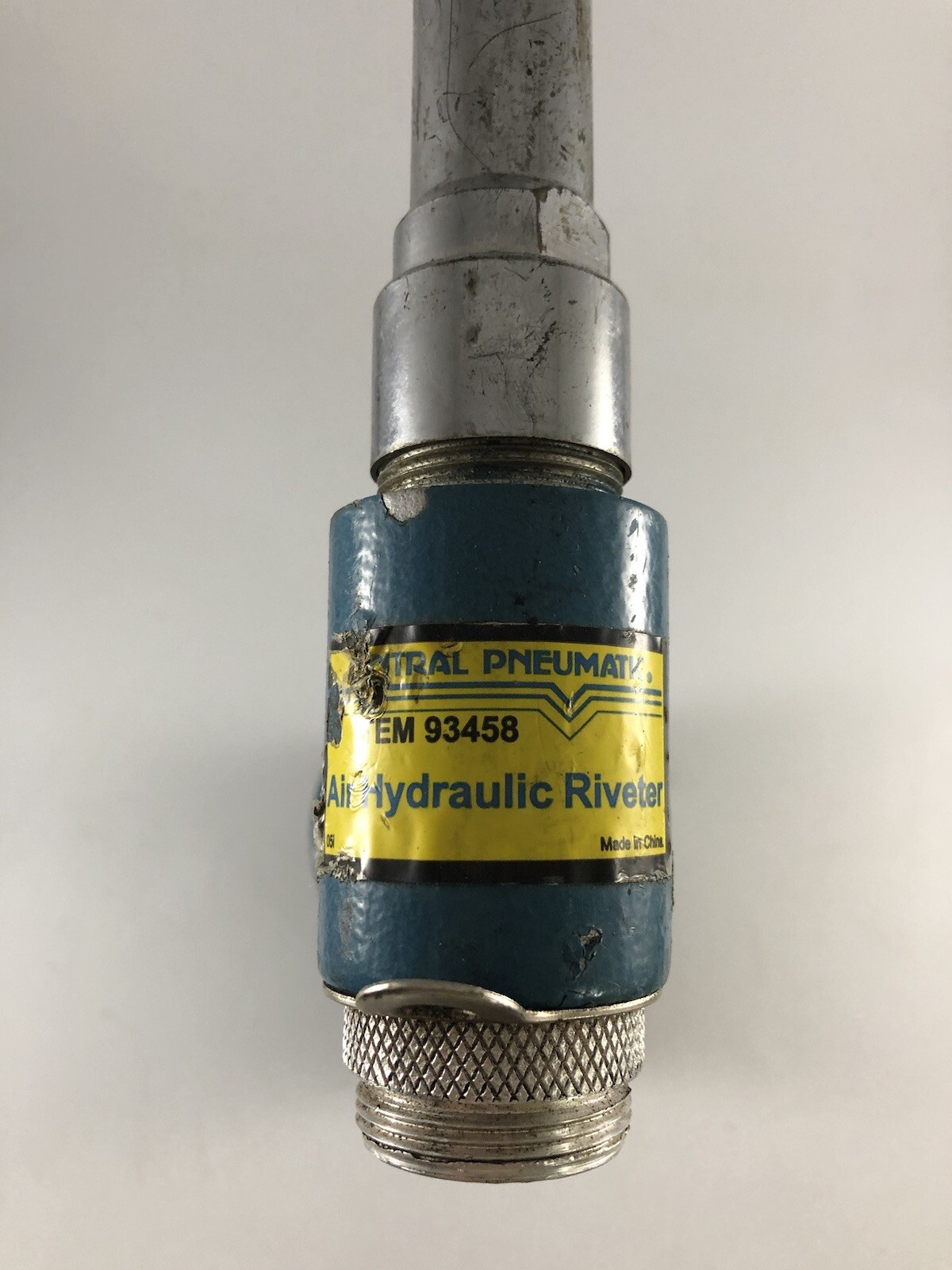 CENTRAL PNEUMATIC PNEUMATIC AIR HYDRAULIC RIVETER Gs13