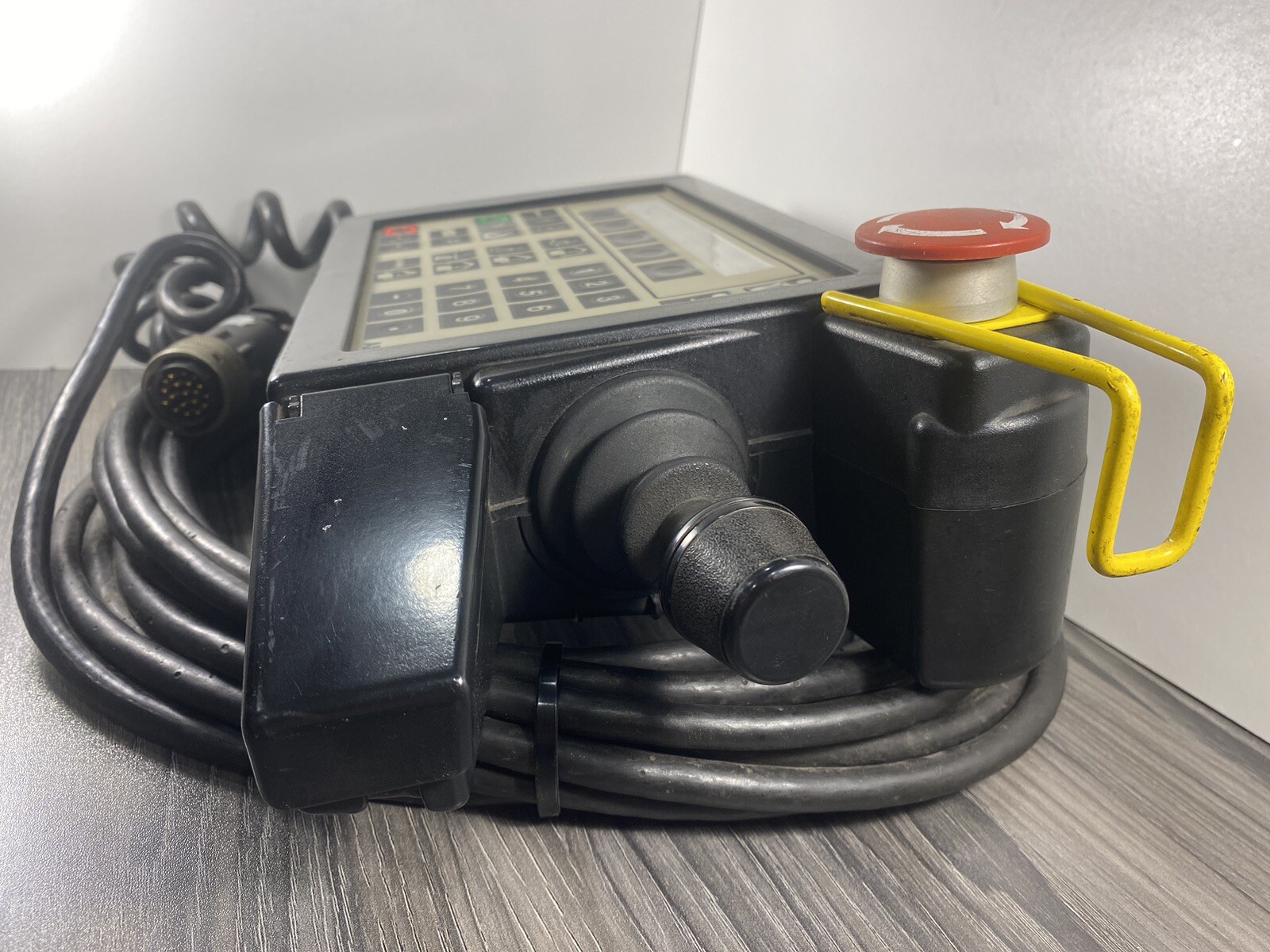 ABB YB560100-EA YB560100EA Teach Pendant S3 Operator - USA