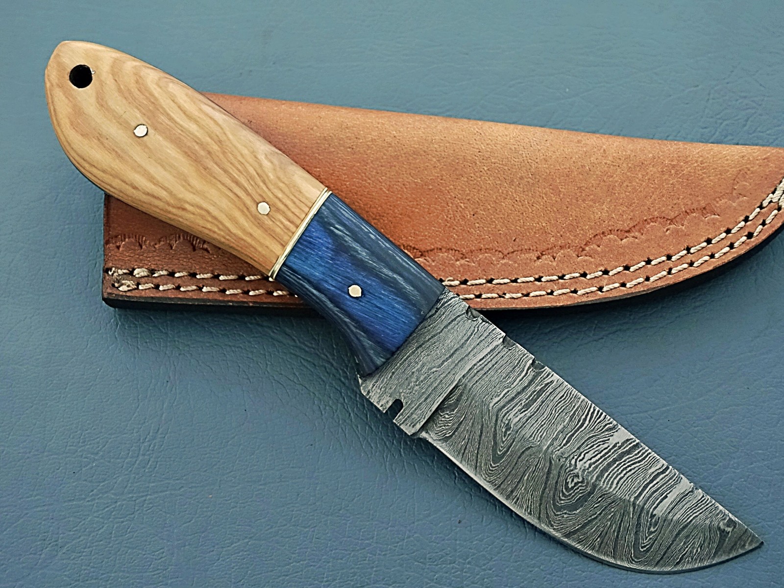 Handmade Damascus Steel Hunting Knife Wood & Bone Handle w/Sheath