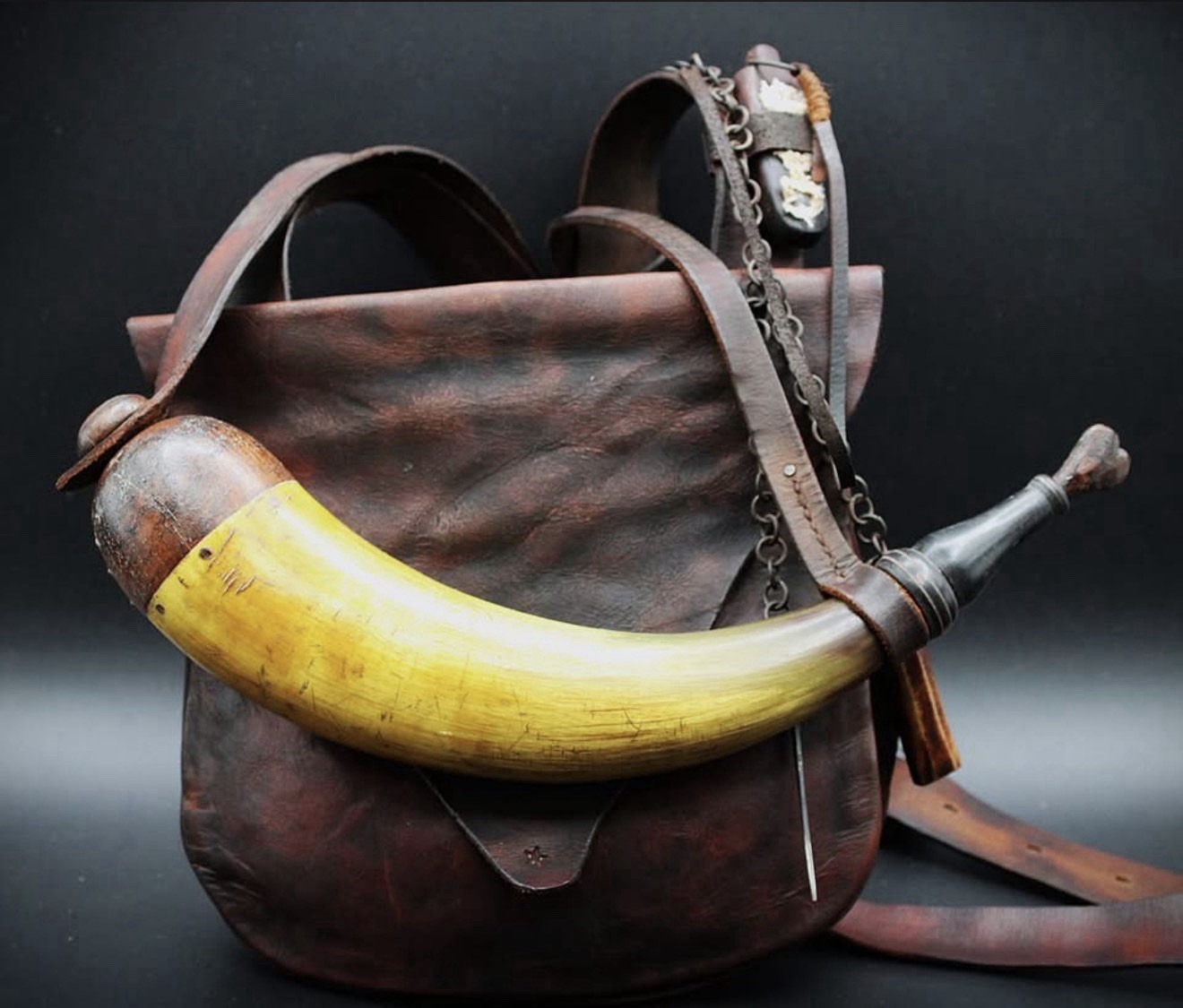 Custom Handmade Mountain Man Possibles Bag and Powder Horn! Superb Quality!