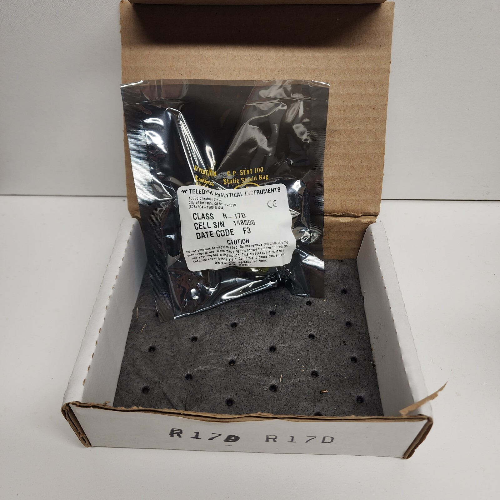New In Box TELEDYNE R-17D Oxygen Sensor