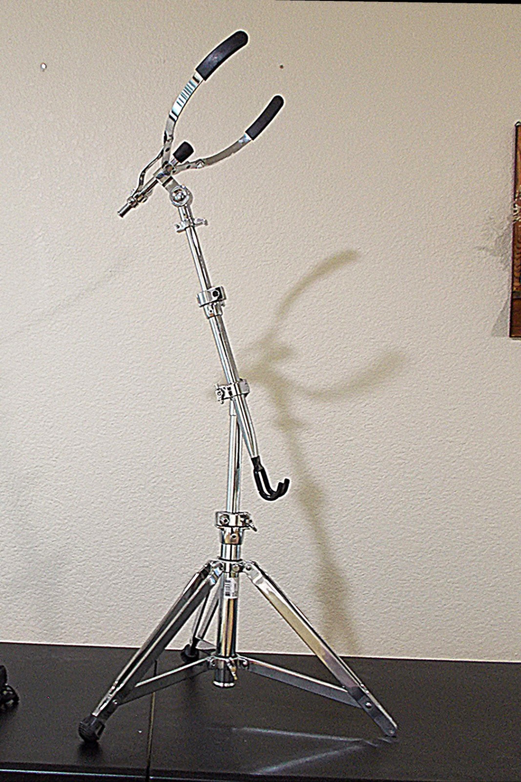 GIBRALTAR Heavy Duty Pro DJEMBE STAND, Double Braced, Telescopic Arm, Holds ALL!
