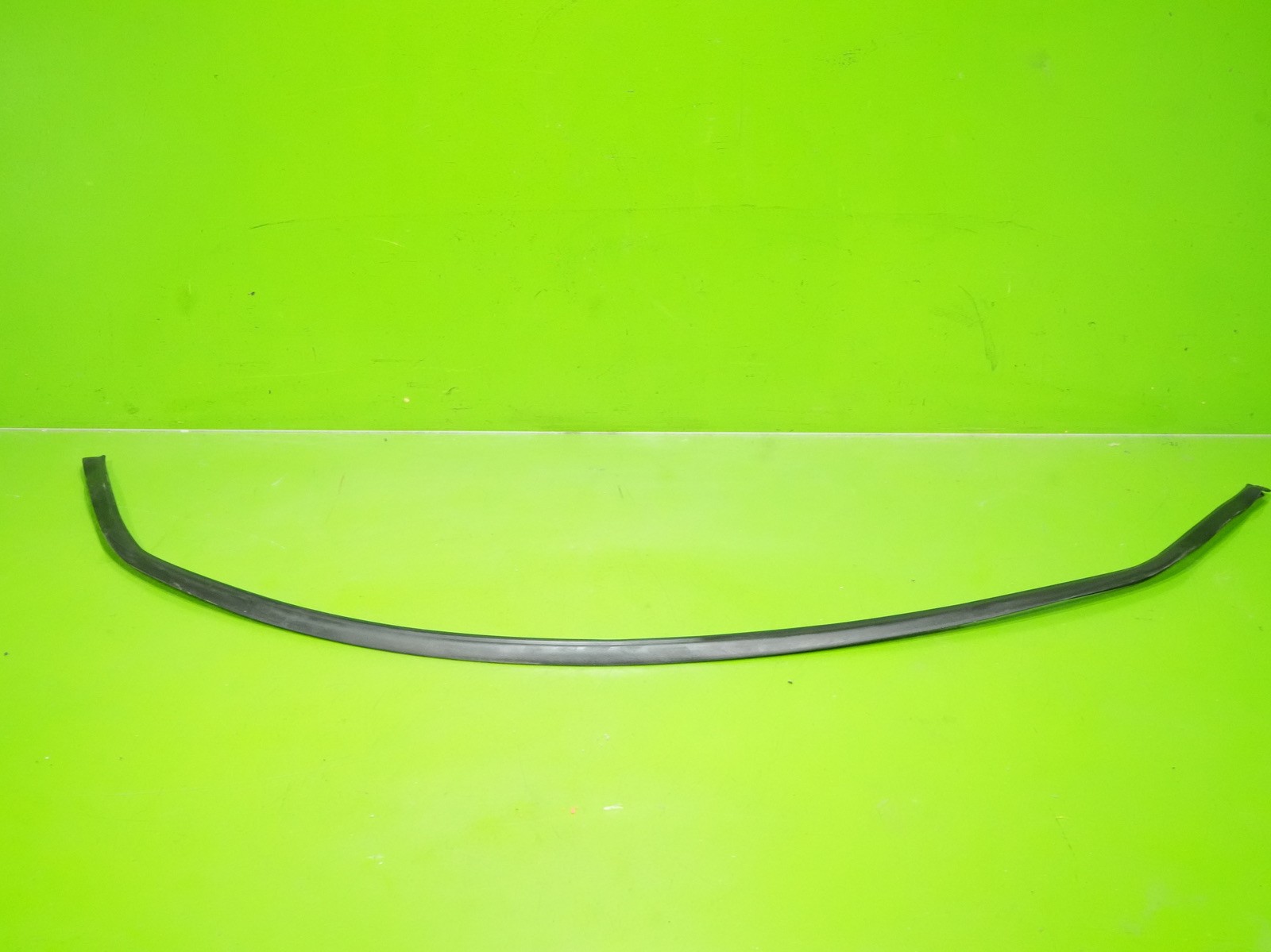 09-15 Jaguar XF XFR OEM wiper cowl rear back hood rubber weather strip seal