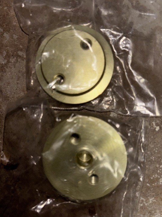 20-3220-00-22 Diamond DA20 Nose Gear Fork Plug, New