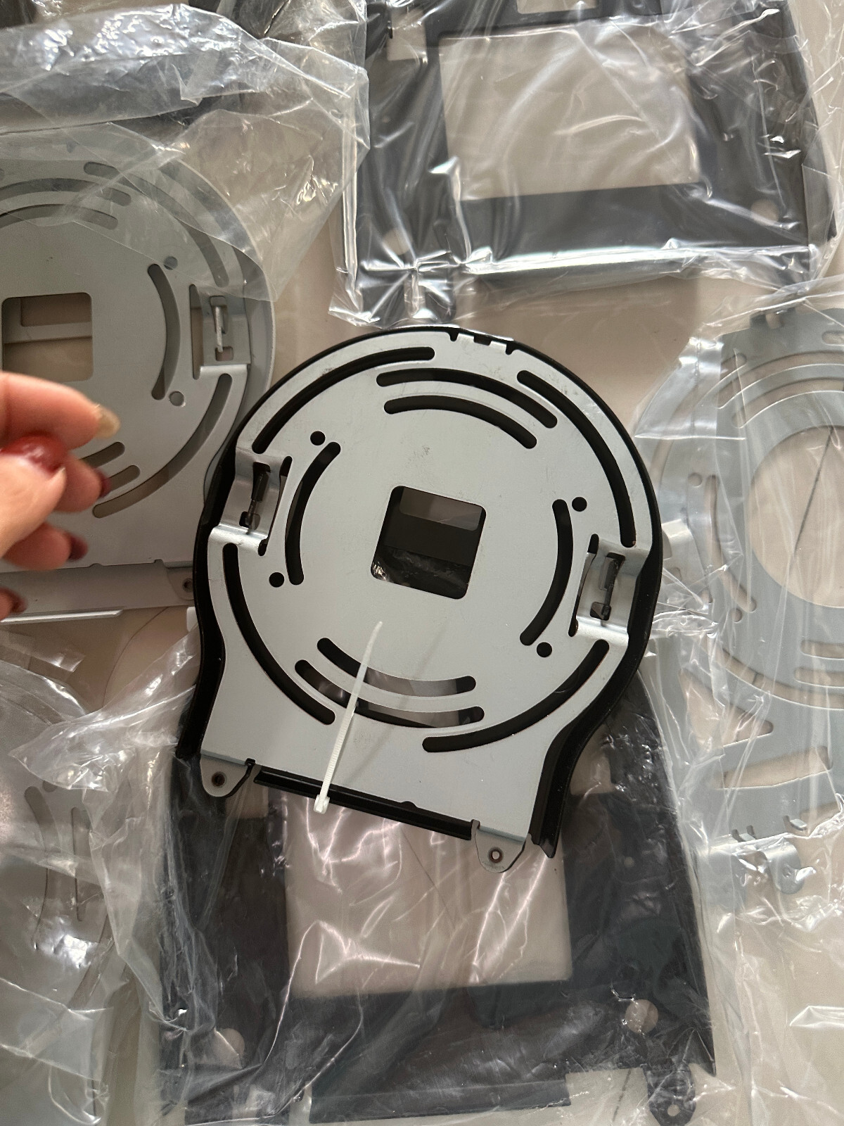 Inverted wall-mounted mounting bracket FOR SONY evi-d70p evi-d70 d80 videocamera