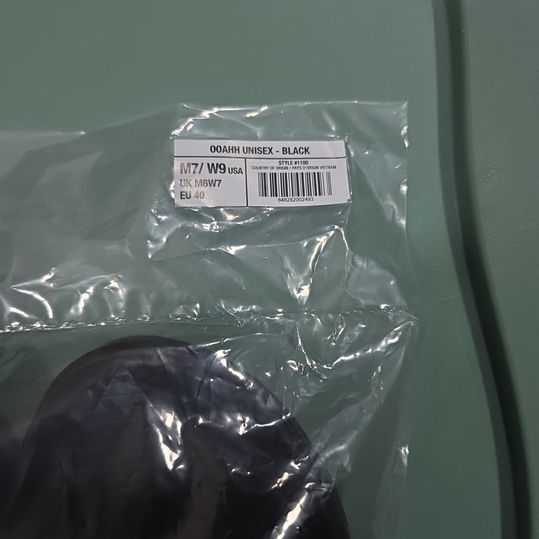 OOFOS OOAHH Unisex - Black - M7/W9