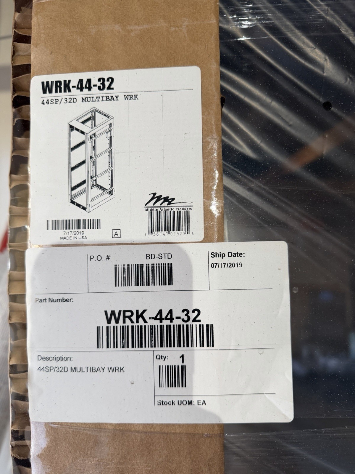 Middle Atlantic WRK-44-32 44U Multibay Equipment Rack Enclosure – New Palletized
