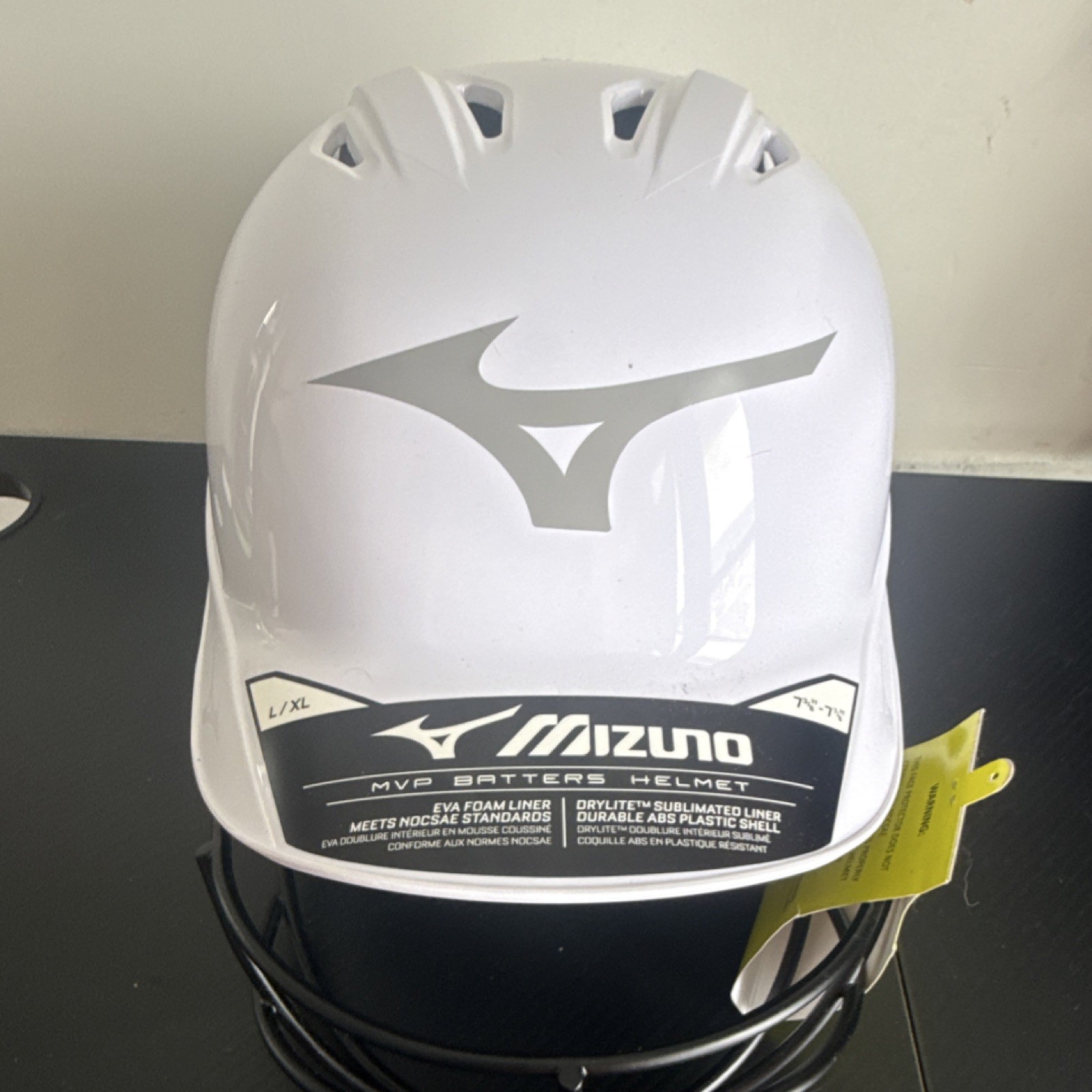 Mizuno MVP Batters Helmet L/XL White Full Face with Face Guard NOCSAE