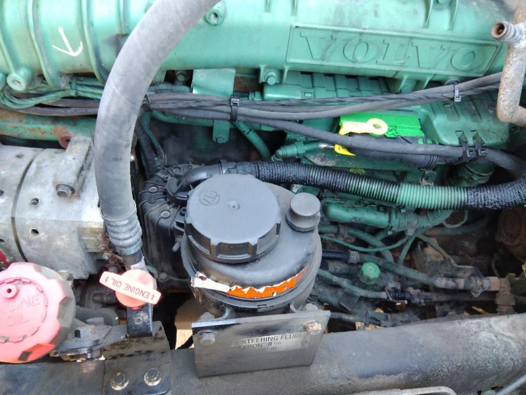 Replaces 2017 VOLVO VNL POWER STEERING RESERVOIR ,  OH