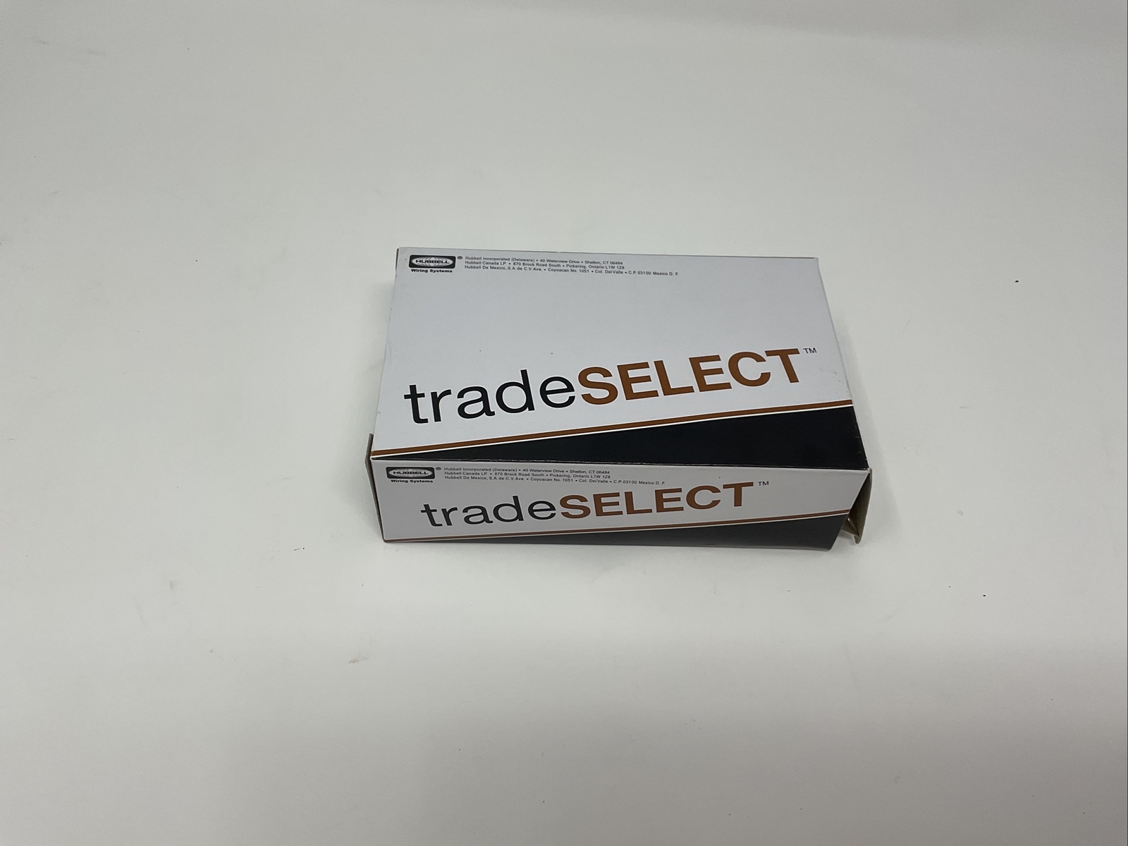 Bryant Electric RJ62WTR tradeSelect JLOAD Tamper-Resistant Multimedia Outlet(C9)