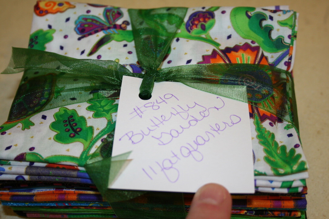 #849 Butterfly Garden 11 Fat Quarter Fabric Bundle