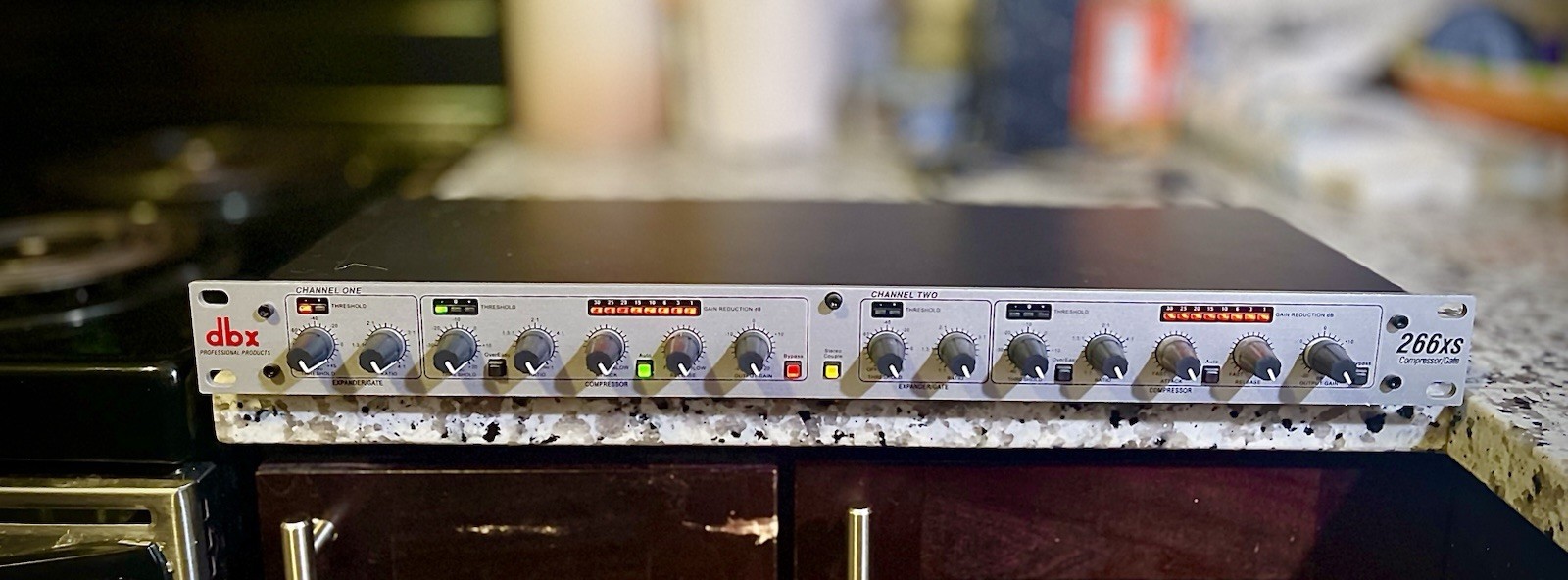 dbx Compressor Limiter Gate Vintage Stereo Professional Analog Processor Tested