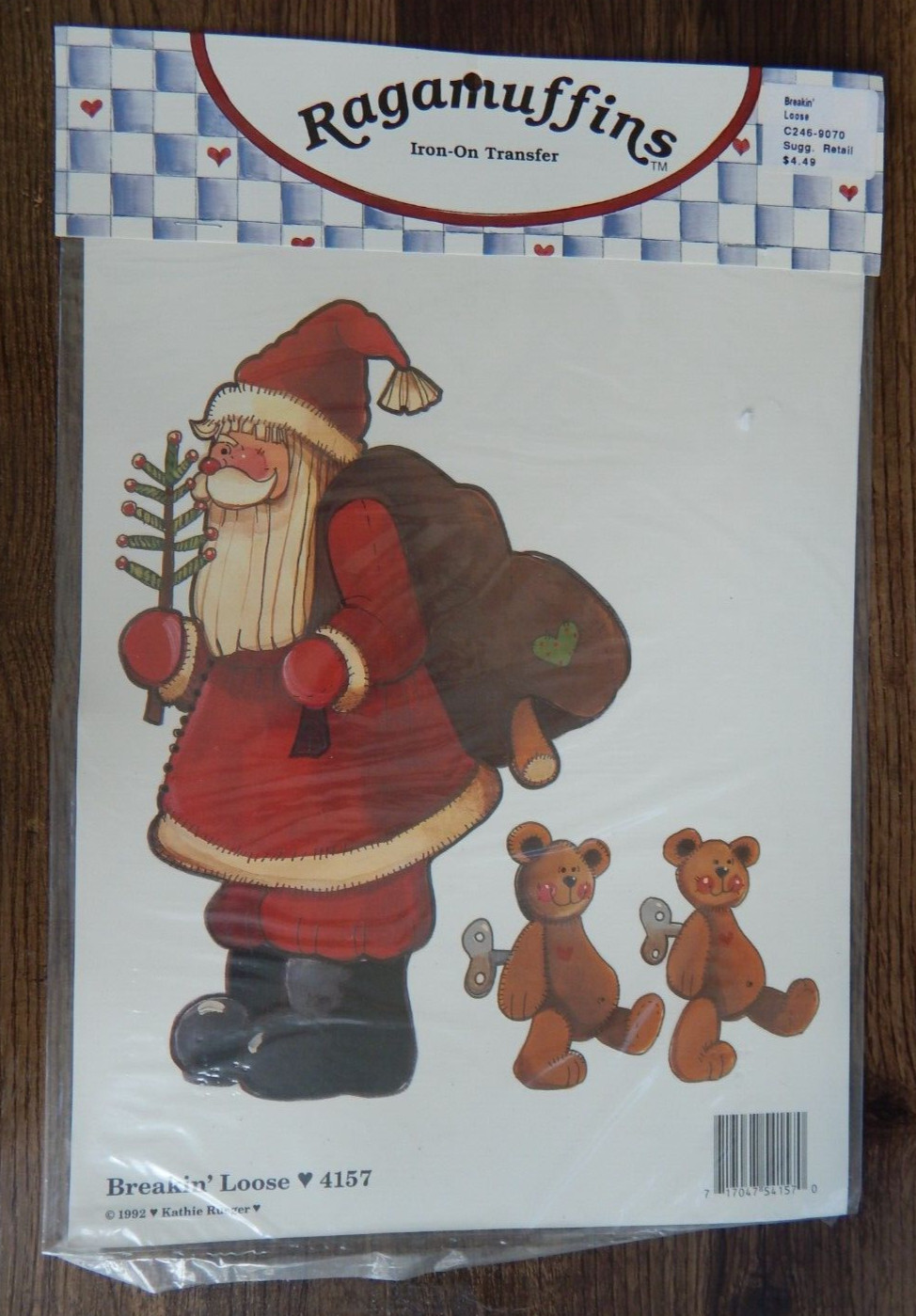 VTG (1992) New Ragamuffins Iron-On Transfer BREAKIN' LOOSE #4157 Xmas Santa Toys