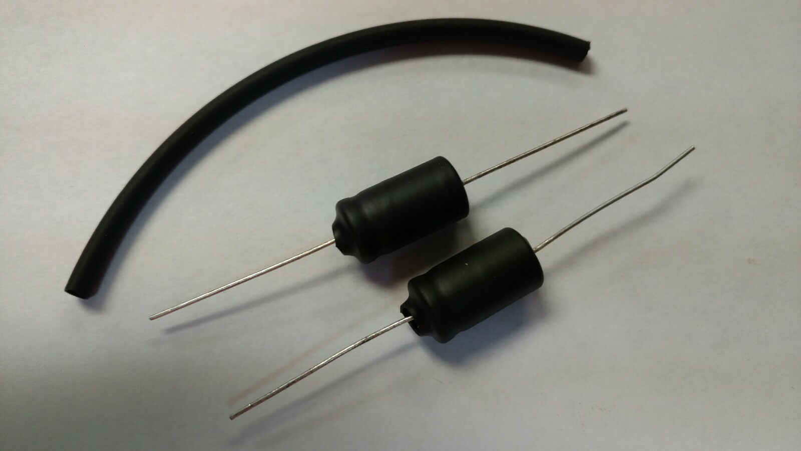 Pair of In Line Speaker Bass Blocker Blockers 300 Hz @ 4 OHM / 150 Hz @ 8 OHM