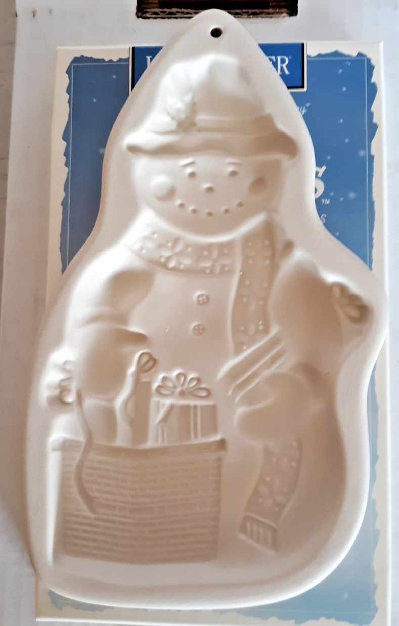 Longaberger Pottery Cookie Mold 1997 Snow Friends Chilly 8" tall...NEW
