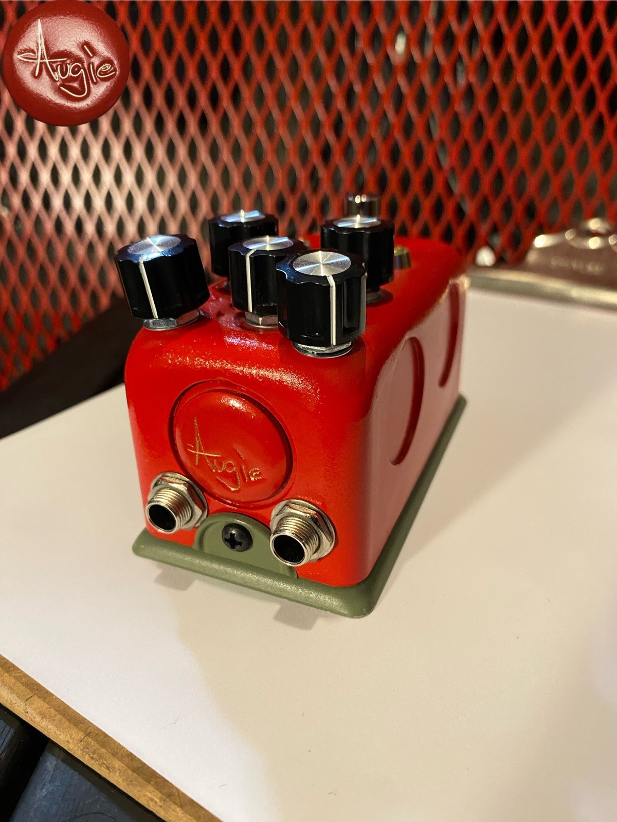 Saturn 5 Fuzz- Original Recipe Design, Red/Drab Color Dials From Vint To Hi Gain