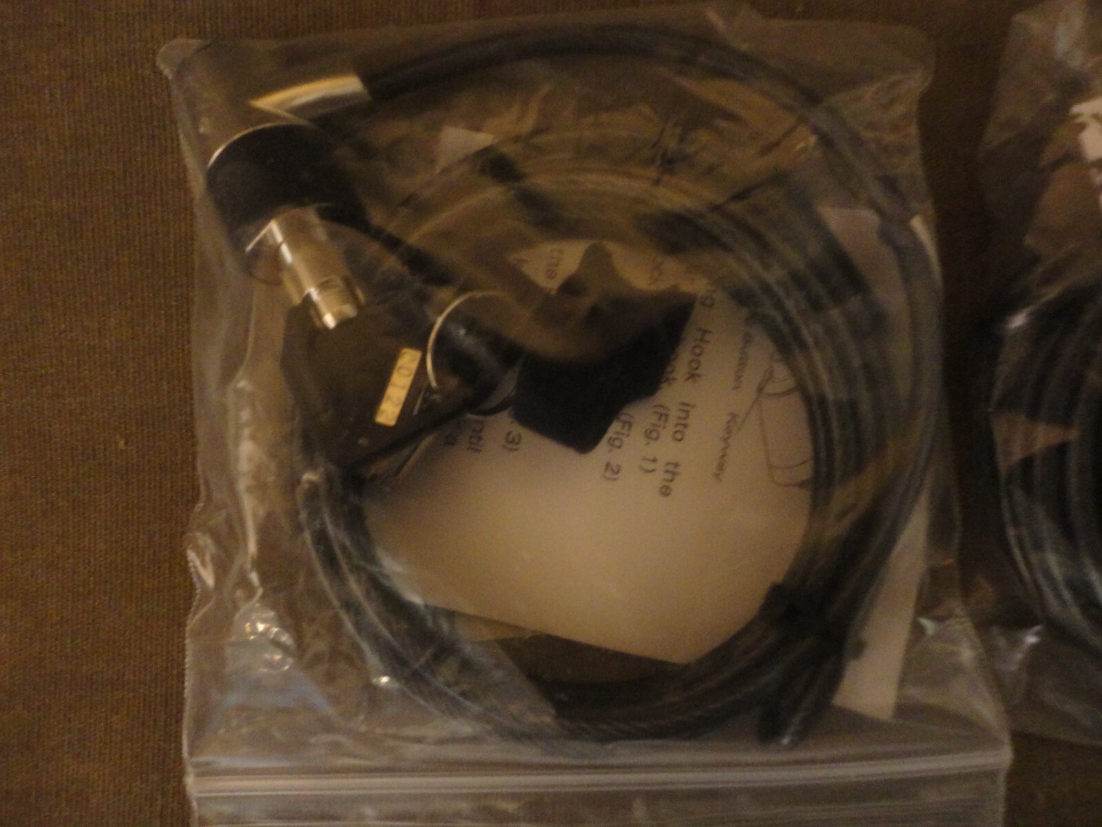 2 new secure-it notebook security locks