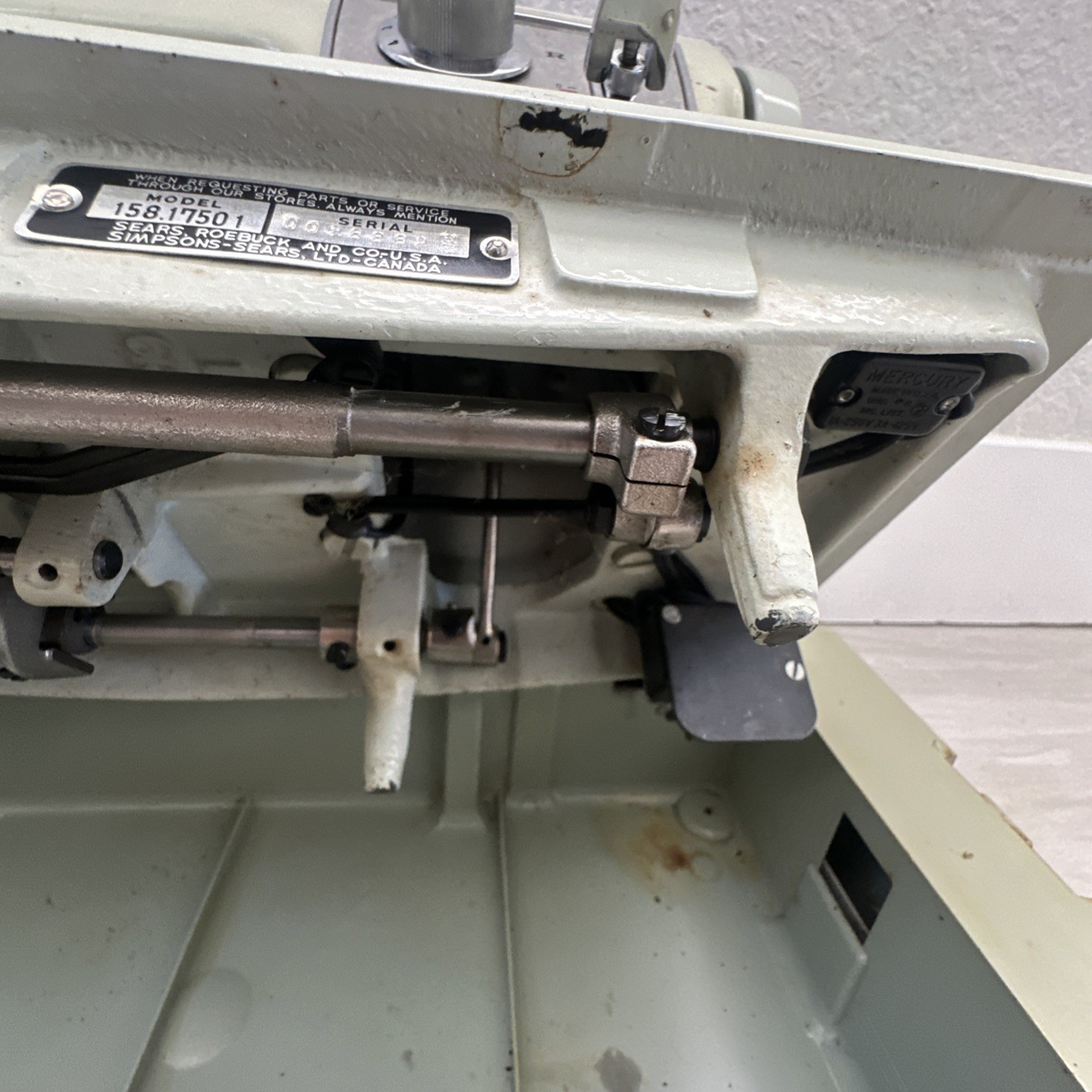 Sears Kenmore Sewing Machine Model 158 W/Pedal & Case (For Parts Or Not Working)