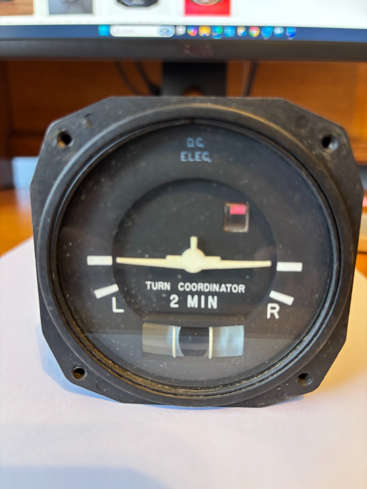 Price Reduced! RC Allen  82A-11 12-30 VDC Turn Coordinator - Rebuildable Core