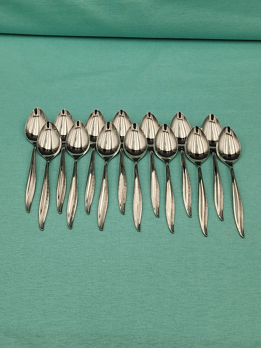 Oneidacraft Deluxe TEXTURA 14 pc Teaspoons Stainless Flatware 6"
