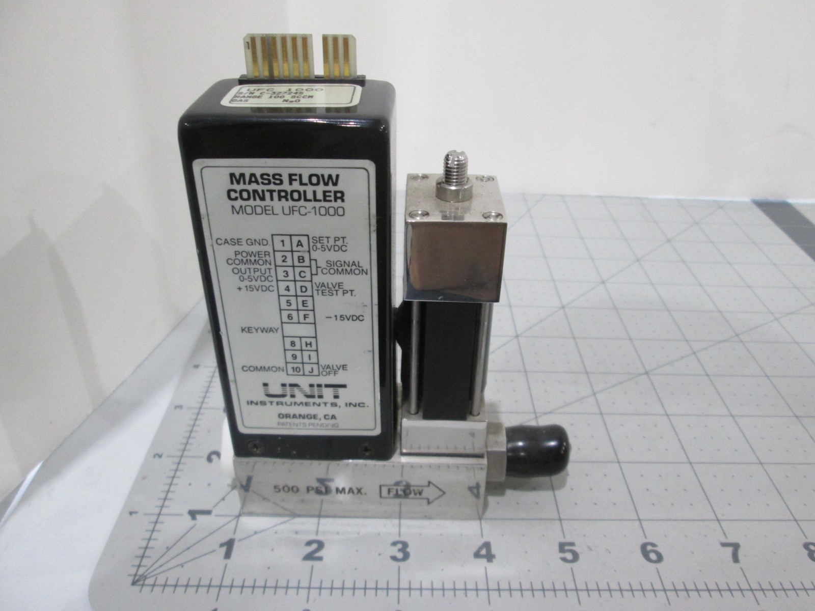 Unit, UFC-1000, Mass Flow Controller, N2 O, 100 SCCM, Used