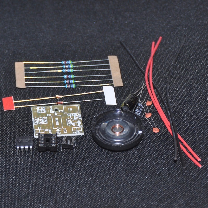 1PCS NE555 Buzzer Tone Generator Oscillator Buzz Suite Trousse LED NEW