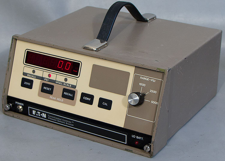 Eaton/Condec UPS3000BAA/UPS3000 5000/2500/1000 PSI Pressure Standard/Calibrator