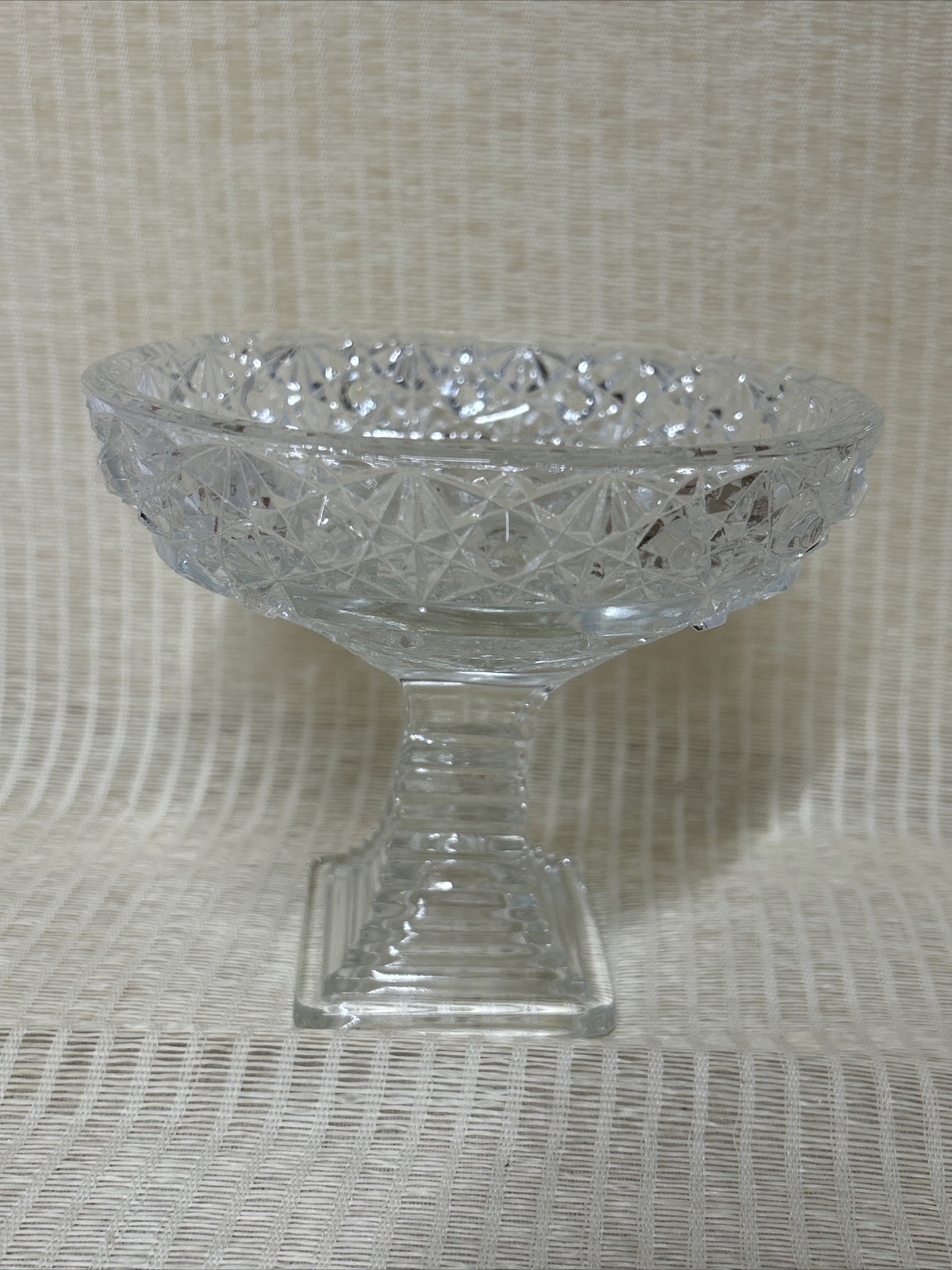 ANTIQUE EAPG PRESSED GLASS PEDESTAL CANDY DISH FLORAL ENGRAVINGS