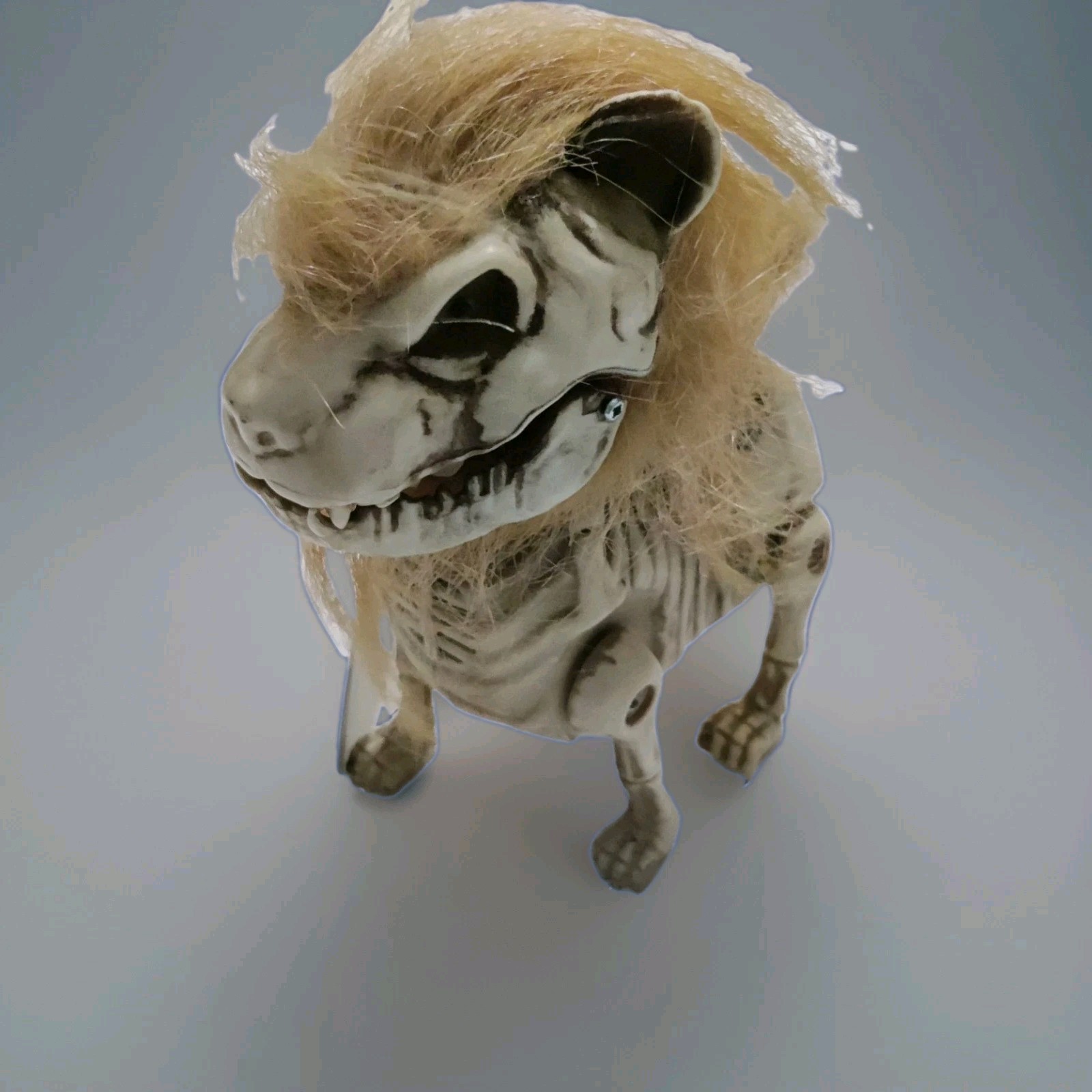 Animated 6" Mini LED Skeleton Lion - PAC Halloween 2023