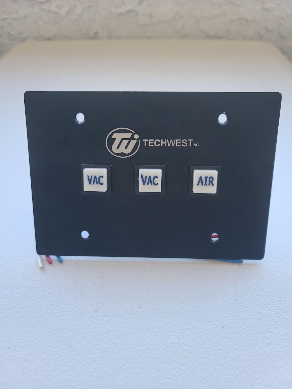 Tech West Remote Control Panel 2-vac 1-air PN: CP-2V1A