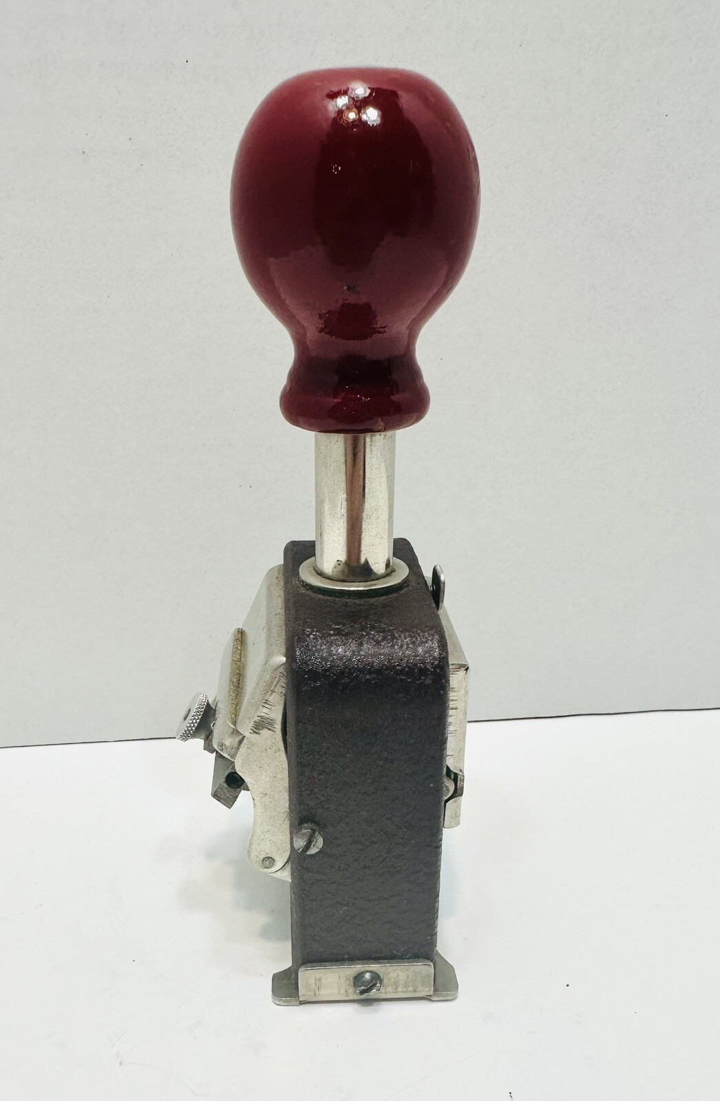 Vintage American Numbering Co. Numbering Machine Model 111